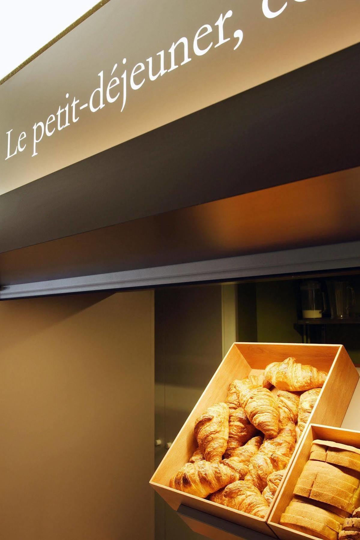 B&B Hotel Lyon Centre Monplaisir Esterno foto
